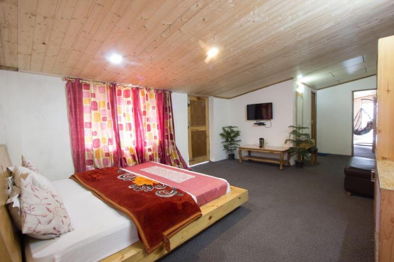 Hotel Utsav Manāli Exterior foto